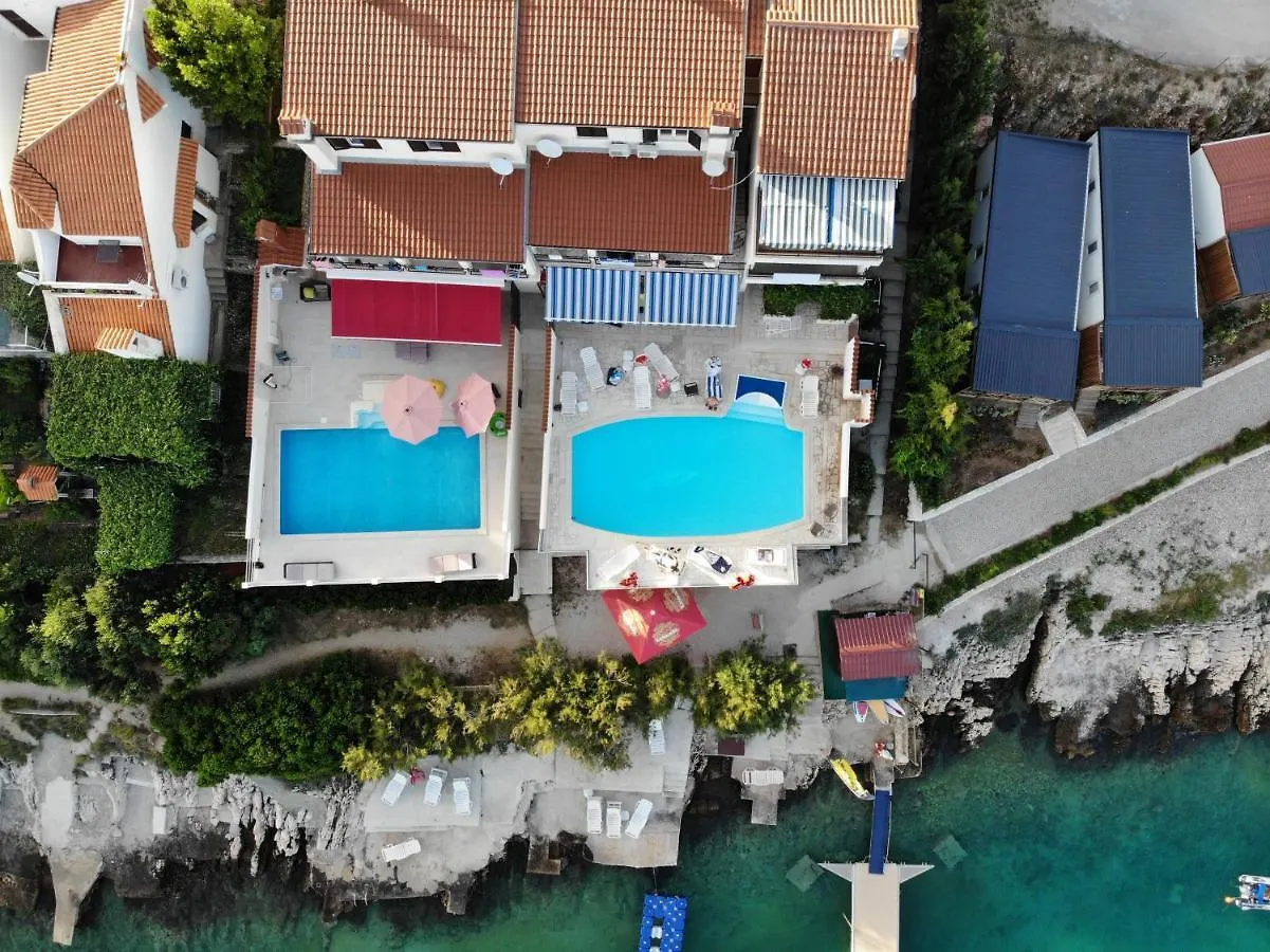 Apartments Villa Marija Seget Vranjica